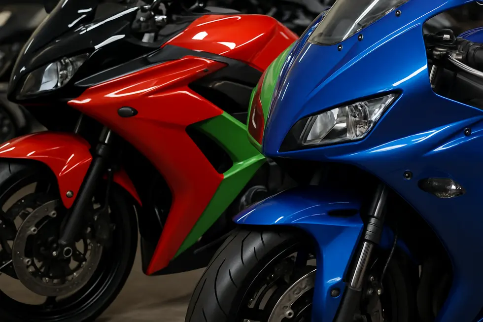 High-quality ABS plastic fairings demonstrating precise OEM fitment on motorcycle frames.