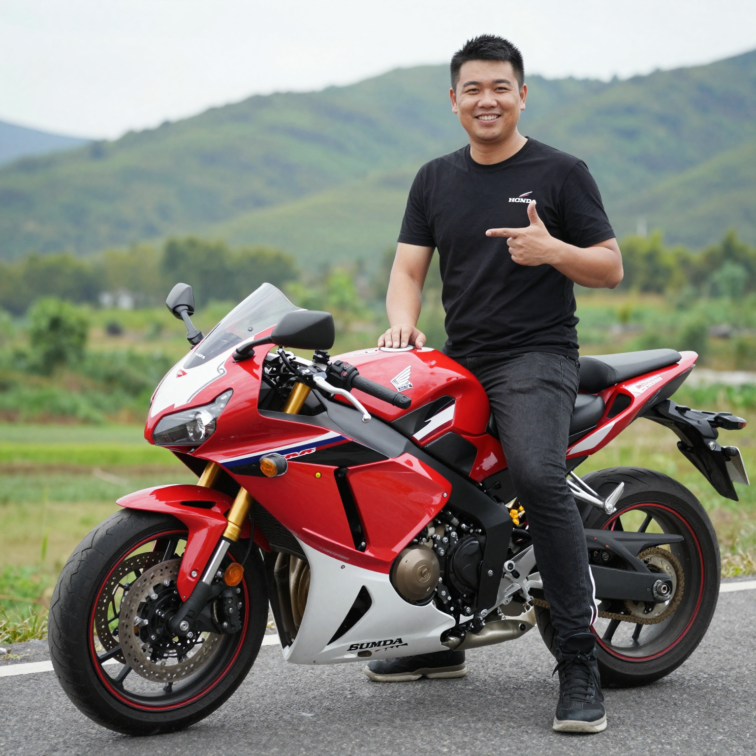 Customer with CBR 600 F4i