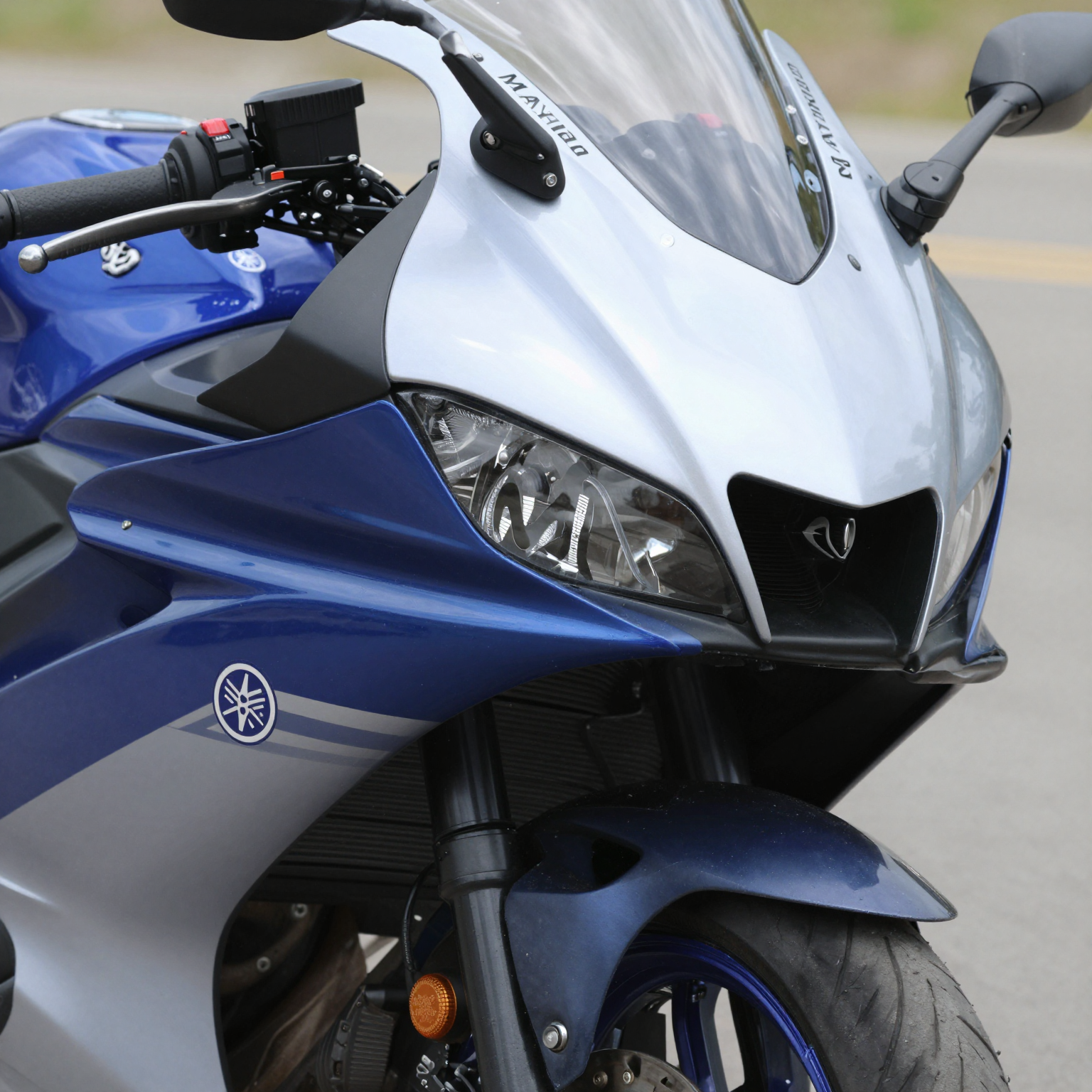 Close-up of Yamaha R3 Movistar Fairings